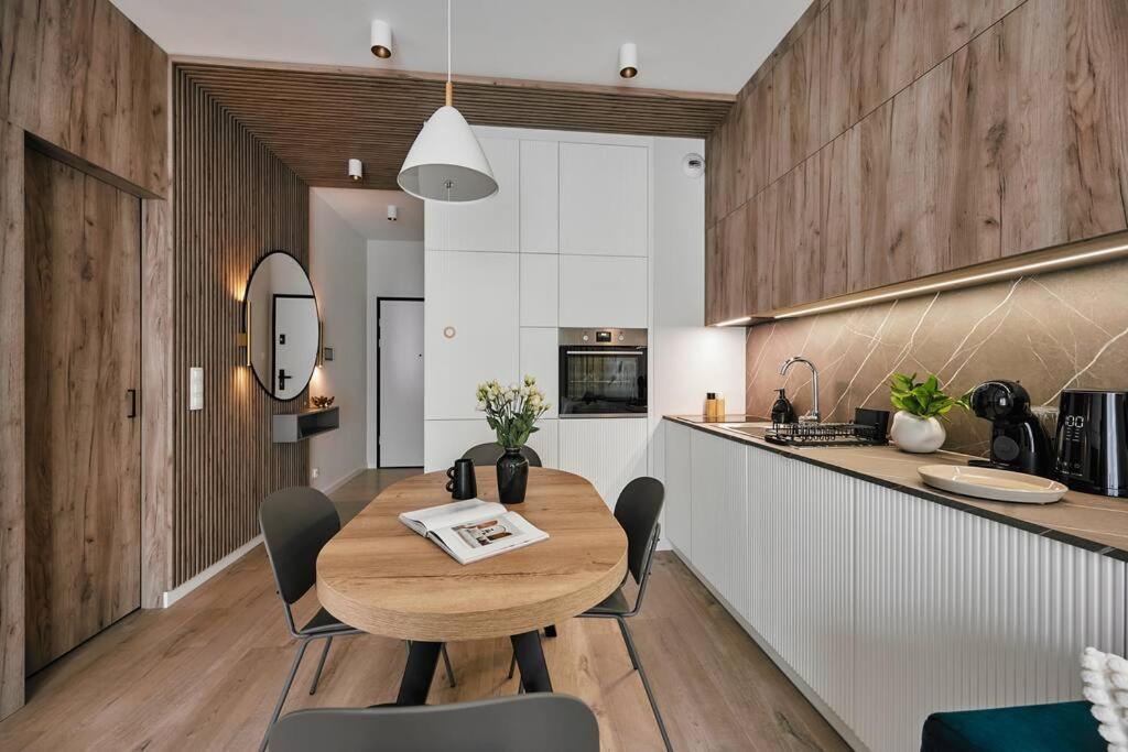 Golden Dreams Luxury Apartments 103 Краків Екстер'єр фото